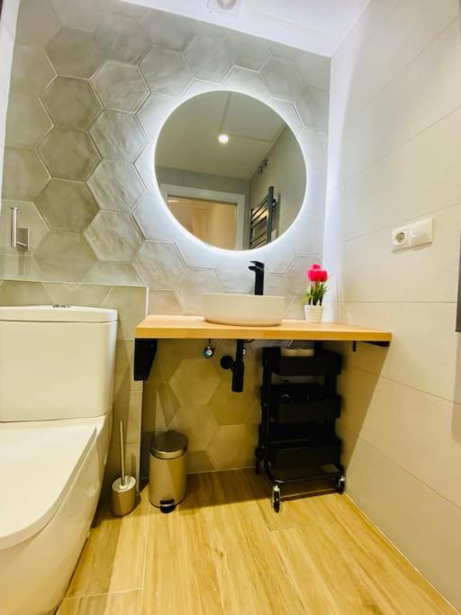 Relaxing Beachside Cabanyal Loft Valencia Exterior foto